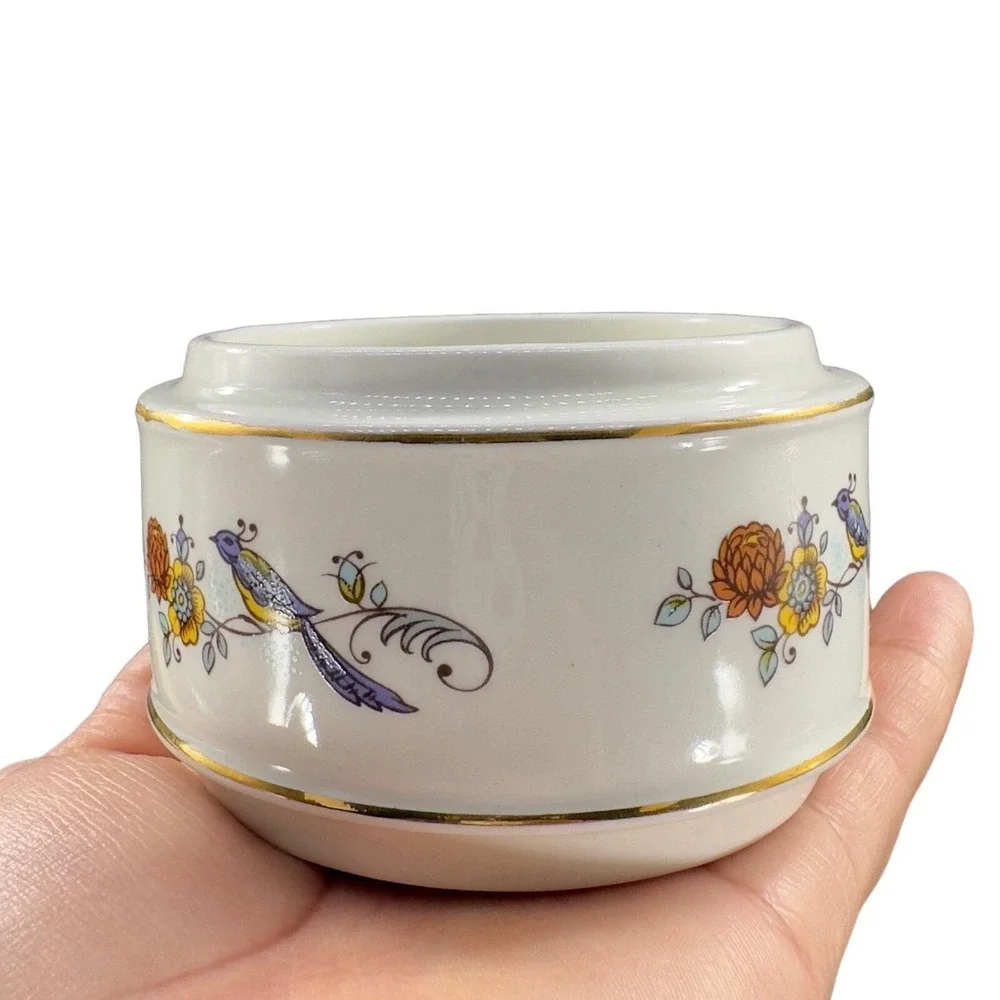 Sadler Fine Porcelain Trinket Box Blue Birds‎ England Vintage Jewelry Storage